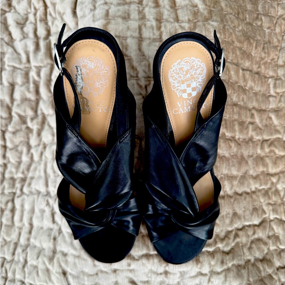 Vince Camuto “Kattie” Black Leather Sandals Size 8.5